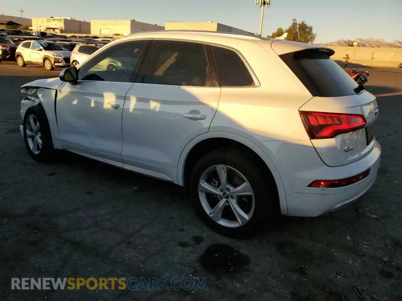 2 Photograph of a damaged car WA1ANAFY5L2027402 AUDI Q5 2020