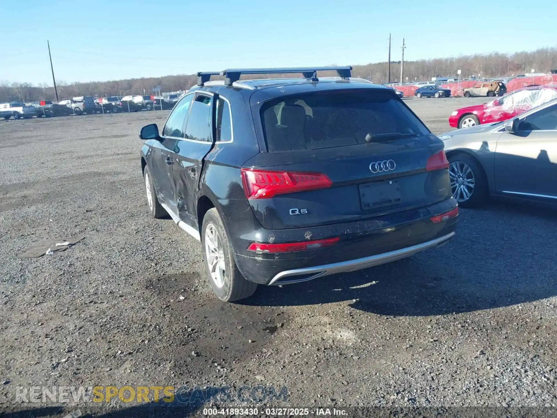 3 Фотография поврежденного автомобиля WA1ANAFY5L2043678 AUDI Q5 2020