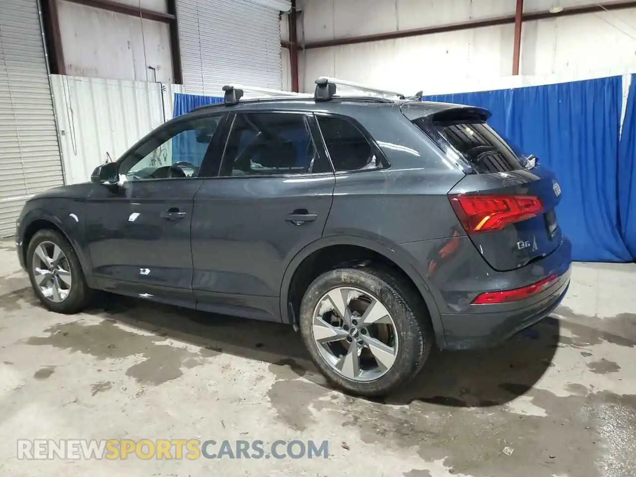 2 Photograph of a damaged car WA1ANAFY5L2086644 AUDI Q5 2020