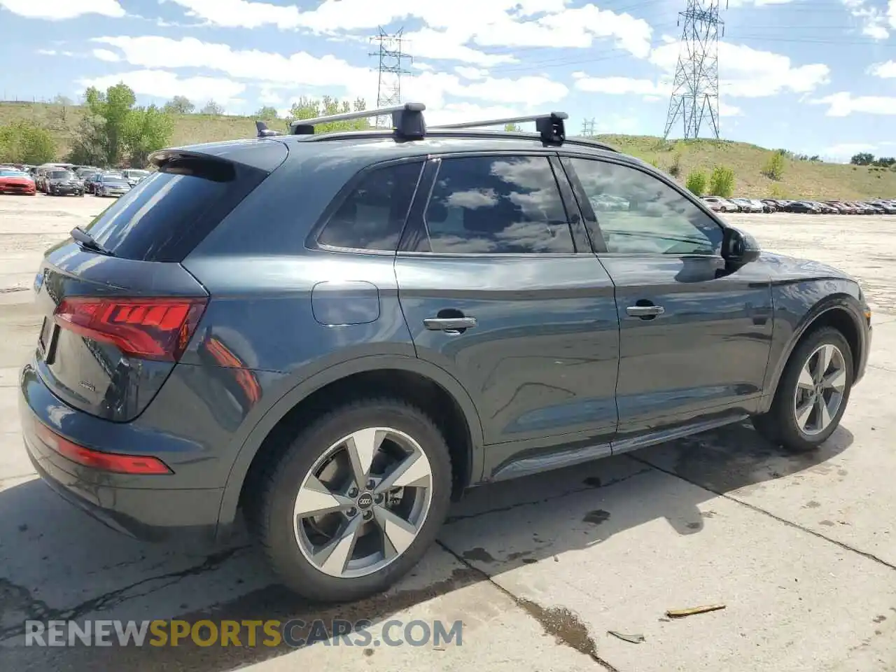 3 Photograph of a damaged car WA1ANAFY5L2091374 AUDI Q5 2020