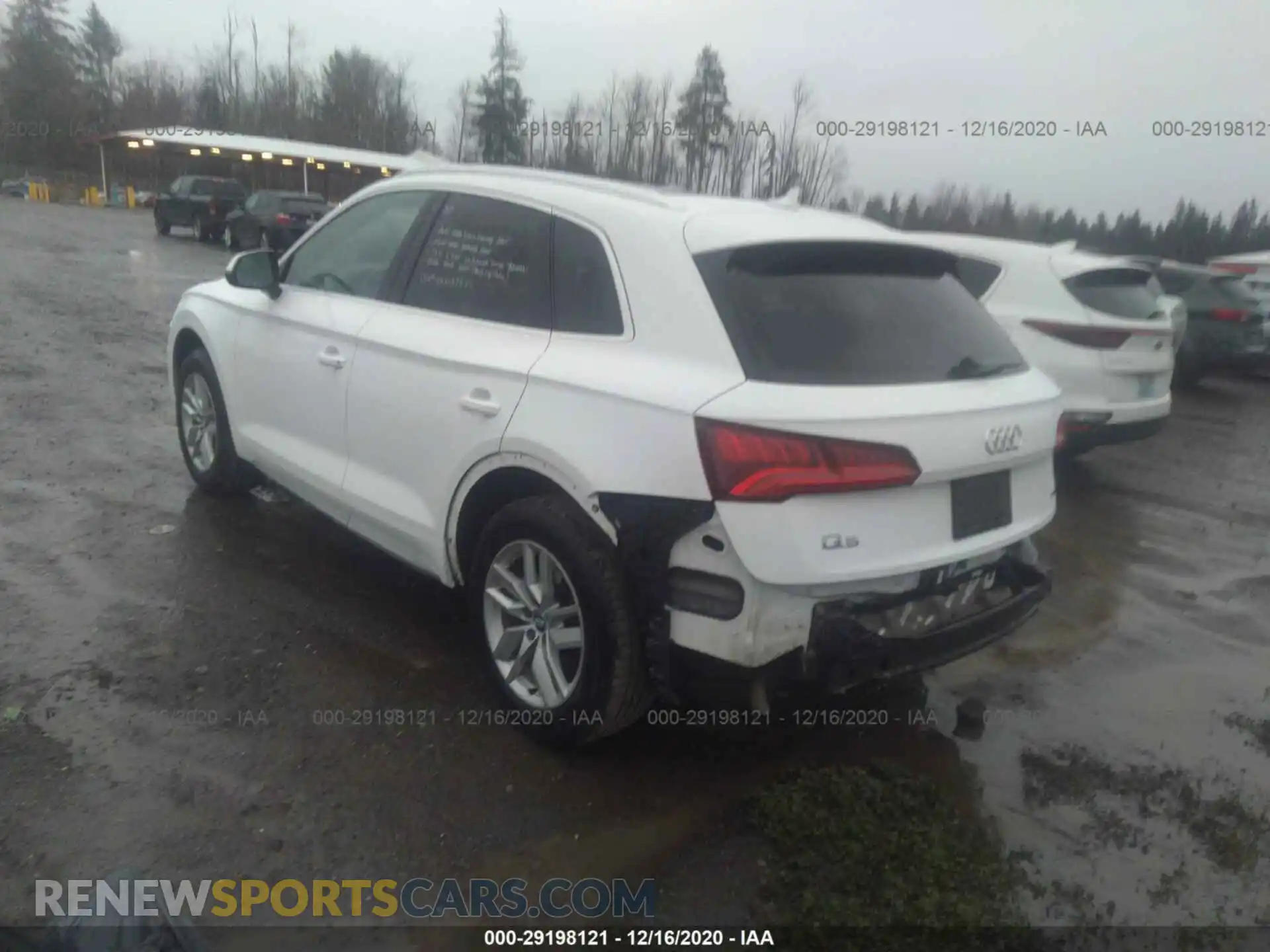 3 Photograph of a damaged car WA1ANAFY7L2034979 AUDI Q5 2020