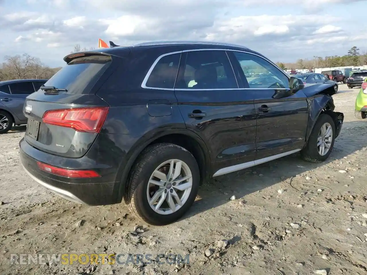 3 Photograph of a damaged car WA1ANAFY7L2053709 AUDI Q5 2020
