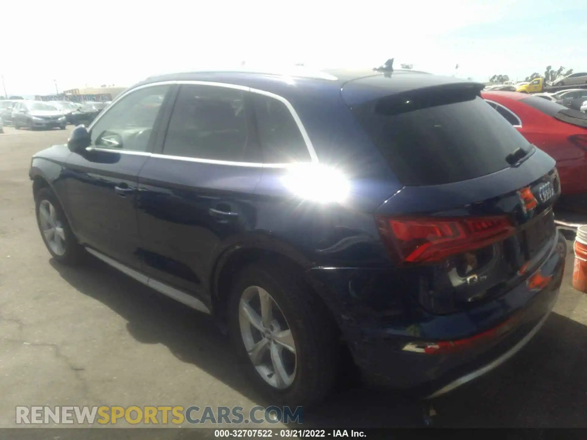 3 Photograph of a damaged car WA1ANAFY8L2078764 AUDI Q5 2020