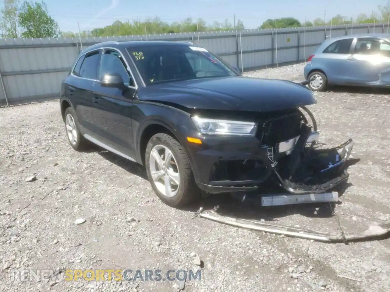 1 Photograph of a damaged car WA1ANAFY9L2014023 AUDI Q5 2020