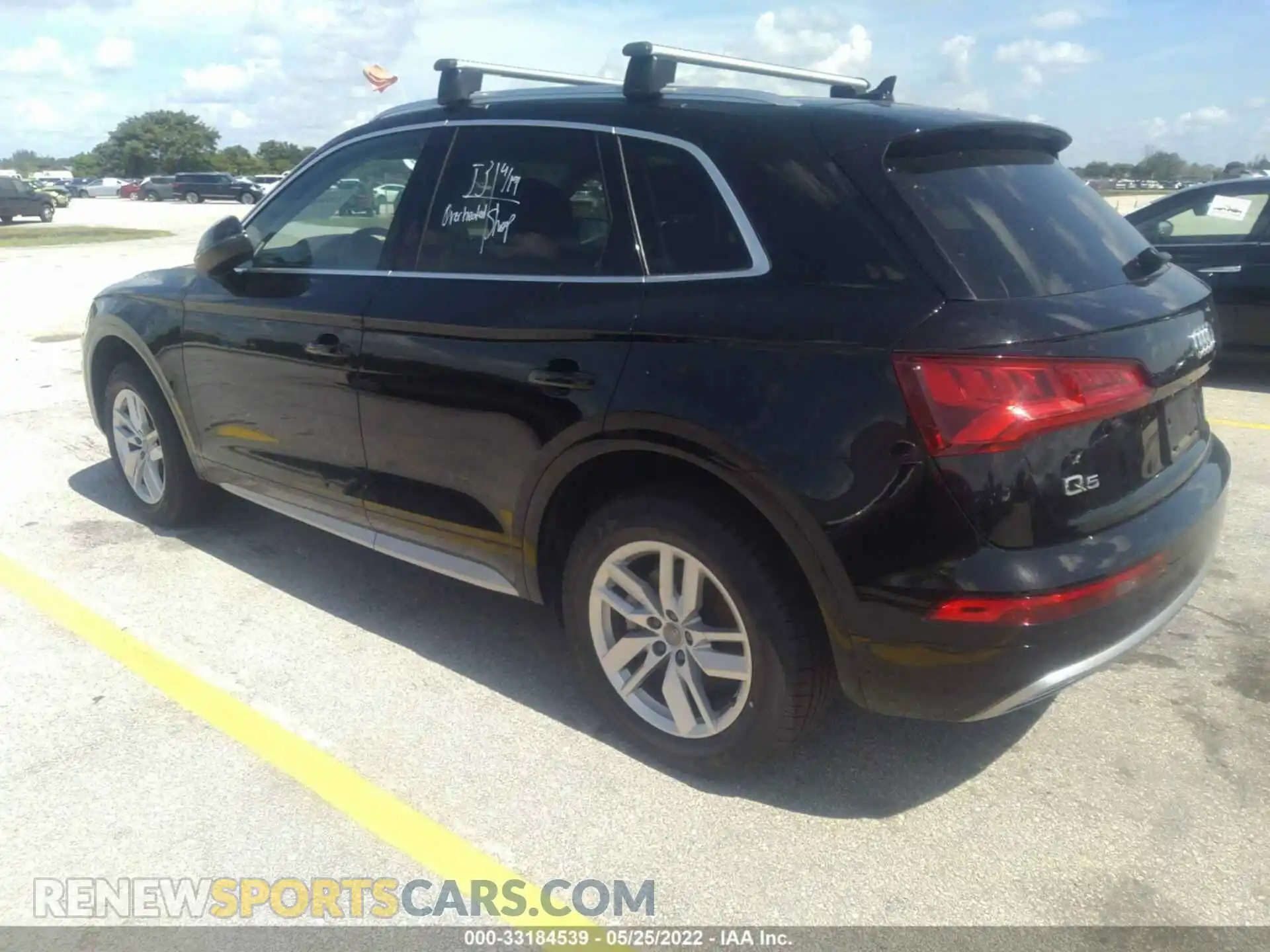3 Photograph of a damaged car WA1ANAFY9L2058894 AUDI Q5 2020