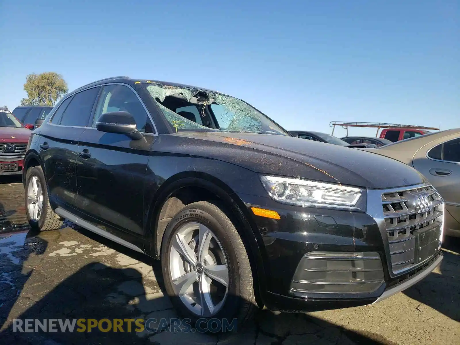 1 Photograph of a damaged car WA1ANAFYXL2017268 AUDI Q5 2020