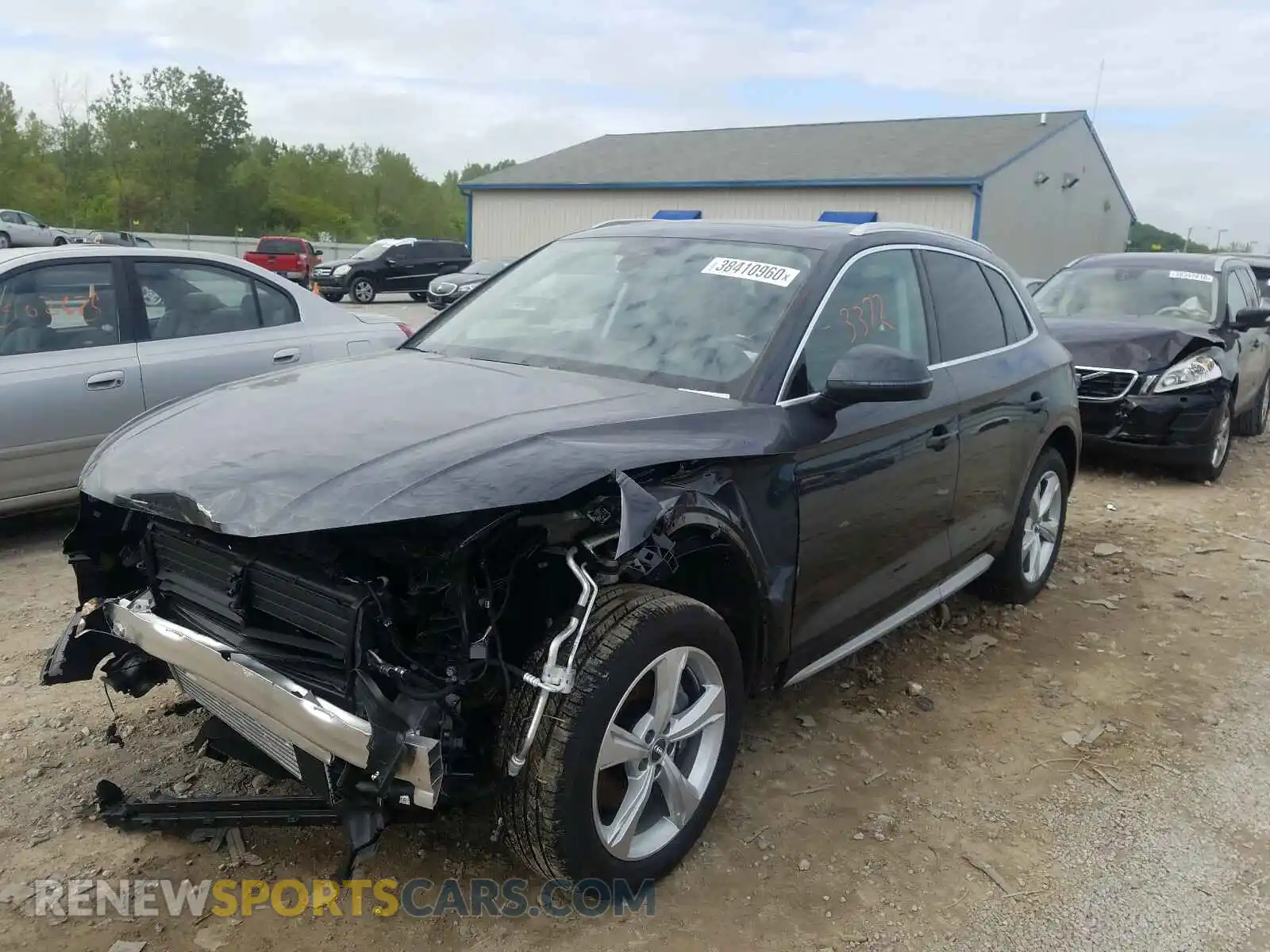2 Photograph of a damaged car WA1ANAFYXL2034541 AUDI Q5 2020