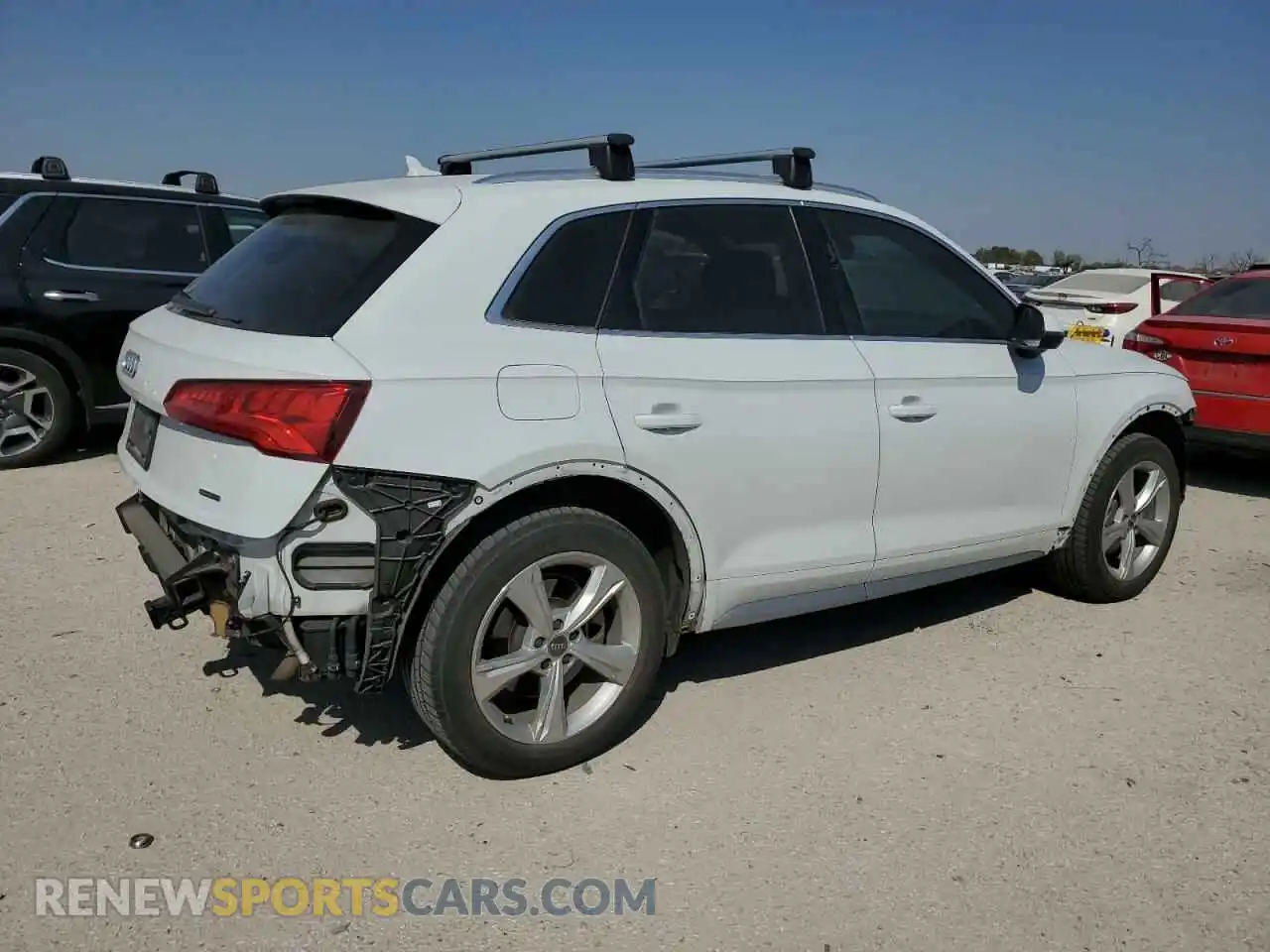 3 fotografías del automóvil dañado WA1BNAFY0L2010432 AUDI Q5 2020