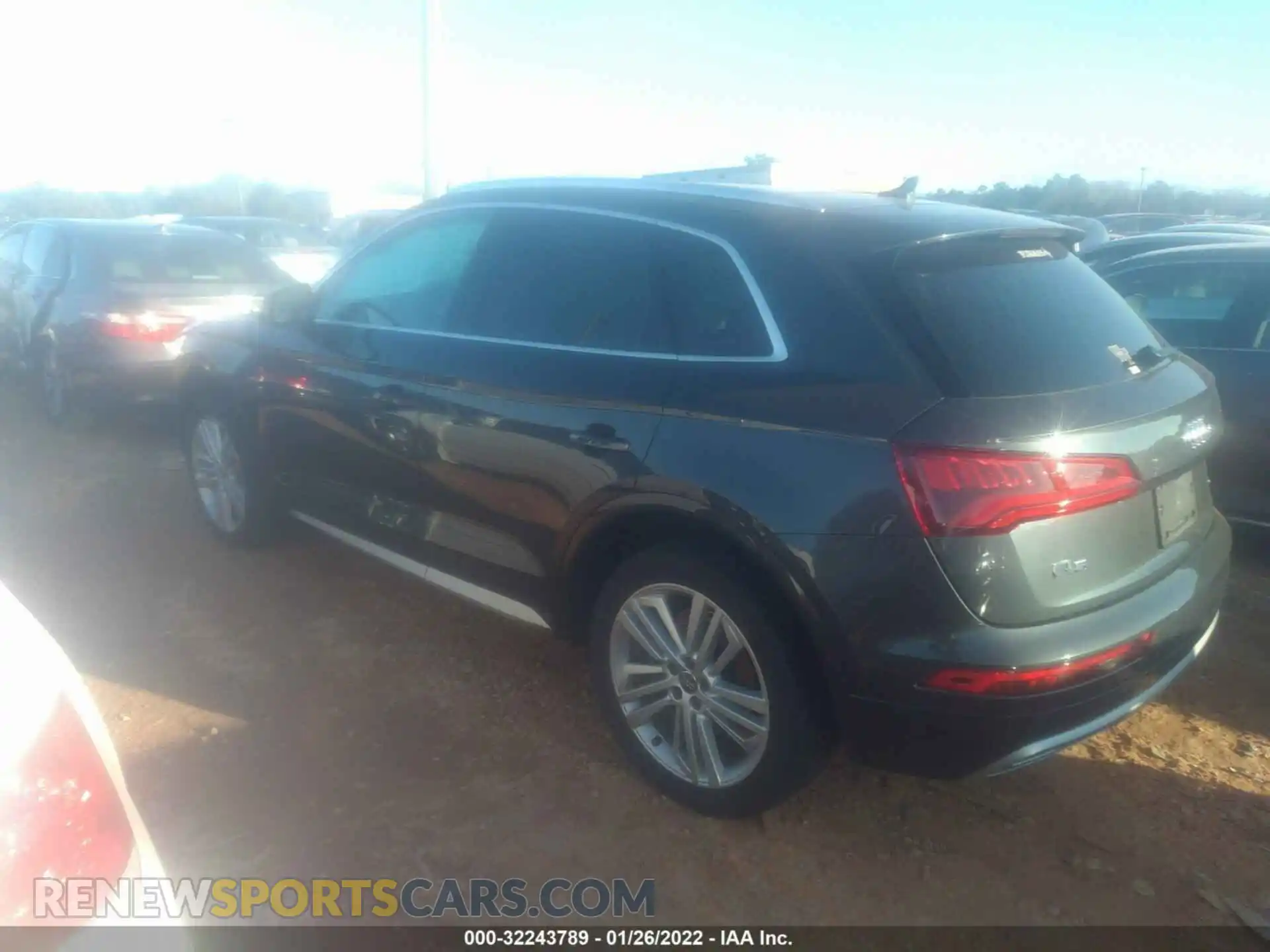 3 Photograph of a damaged car WA1BNAFY0L2013525 AUDI Q5 2020