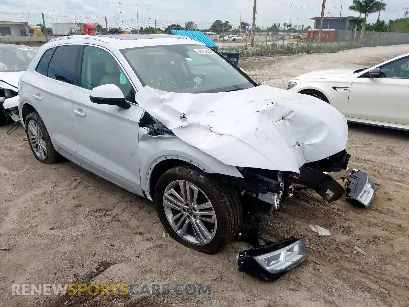 1 Photograph of a damaged car WA1BNAFY2L2000646 AUDI Q5 2020