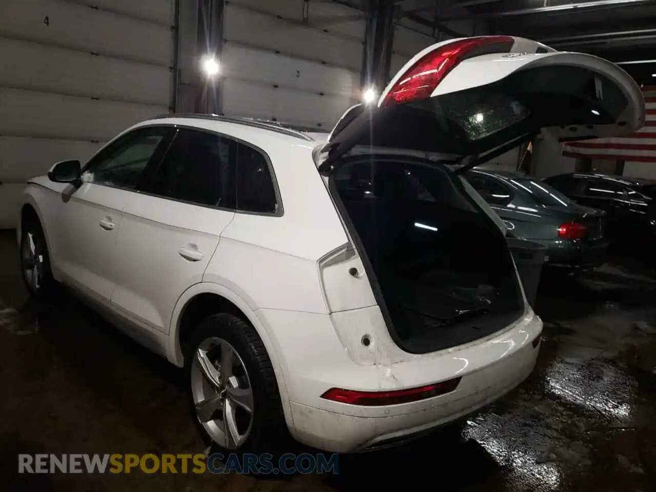 2 Фотография поврежденного автомобиля WA1BNAFY2L2058286 AUDI Q5 2020