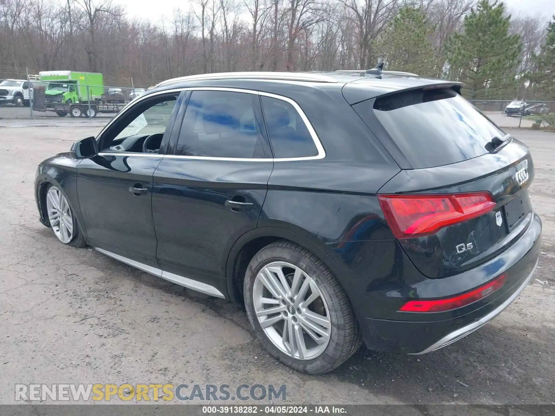 3 Photograph of a damaged car WA1BNAFY5L2089693 AUDI Q5 2020