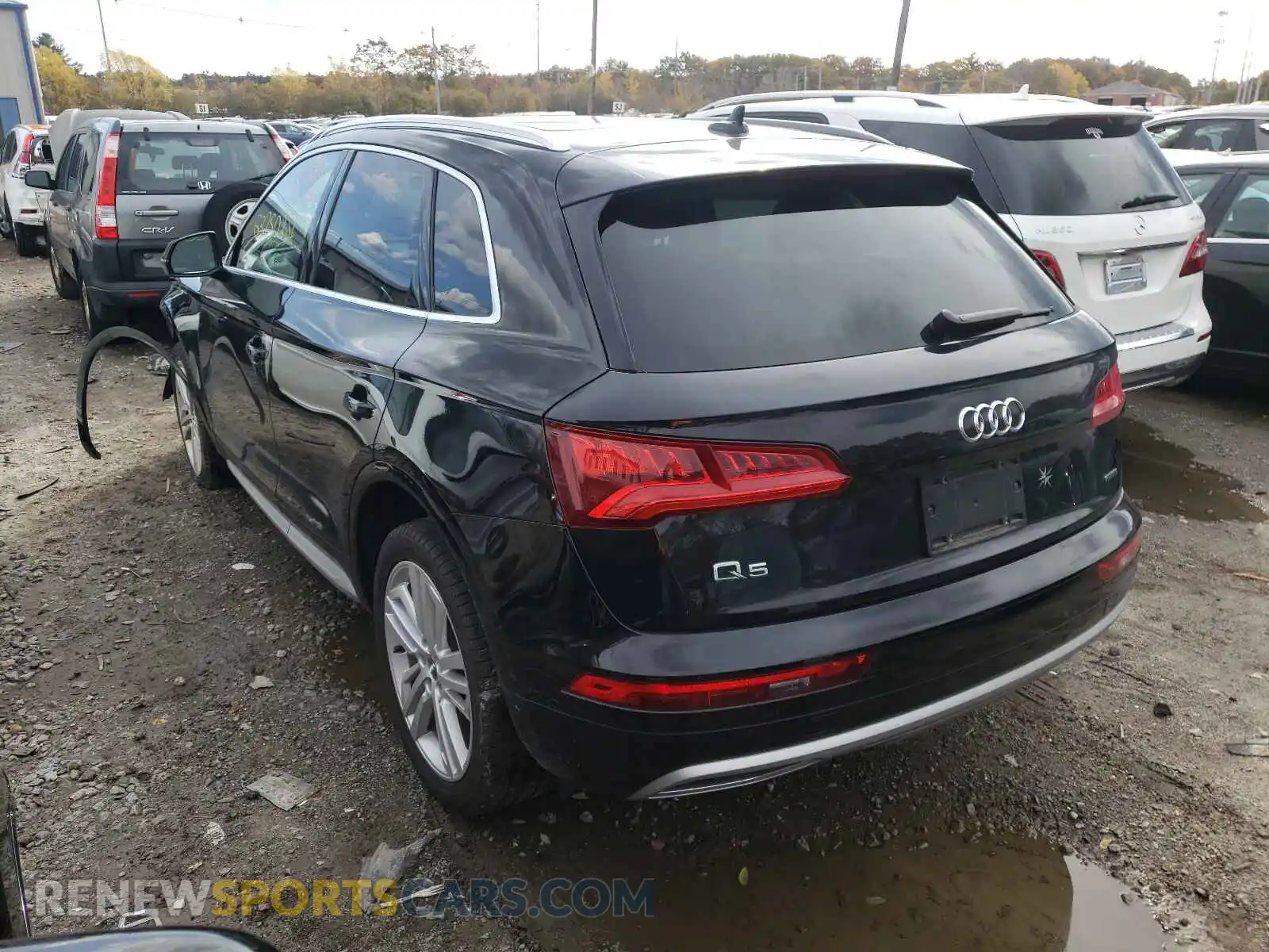 3 Photograph of a damaged car WA1BNAFY7L2067923 AUDI Q5 2020
