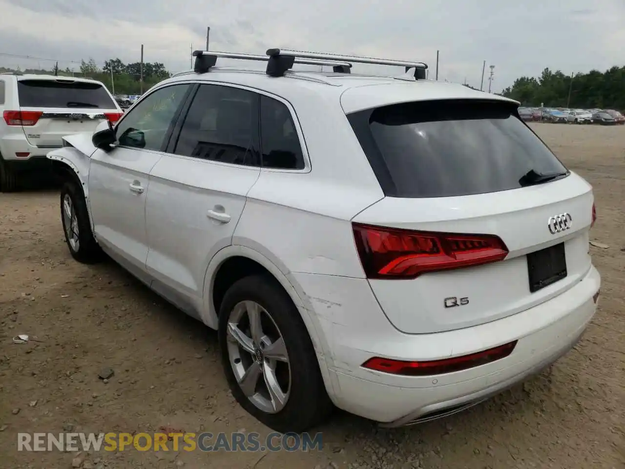 3 Photograph of a damaged car WA1BNAFY8L2016236 AUDI Q5 2020