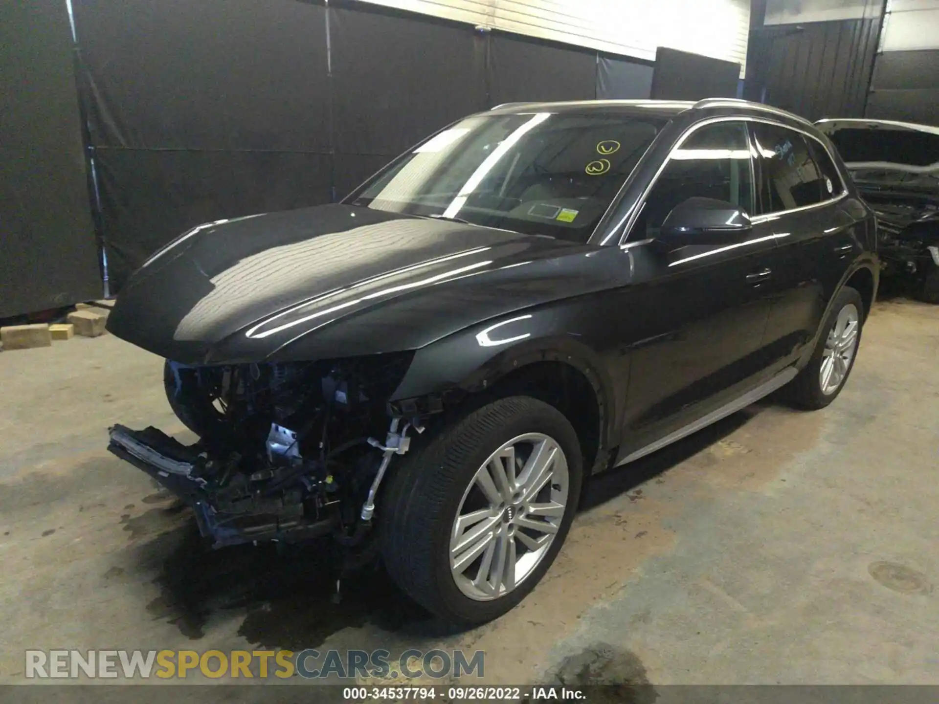 2 fotografías del automóvil dañado WA1BNAFY8L2065209 AUDI Q5 2020