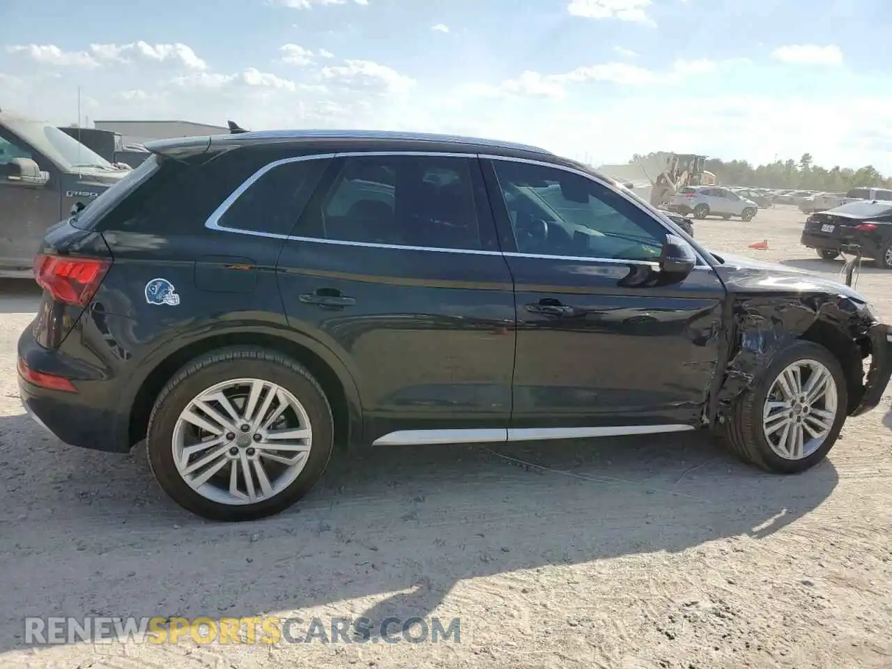 3 Photograph of a damaged car WA1BNAFY8L2071513 AUDI Q5 2020
