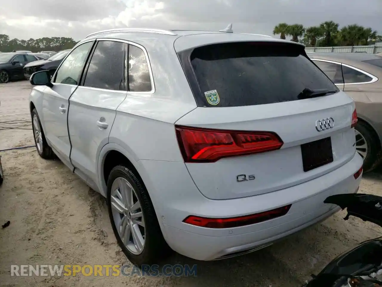 3 Photograph of a damaged car WA1CNAFY1L2086598 AUDI Q5 2020