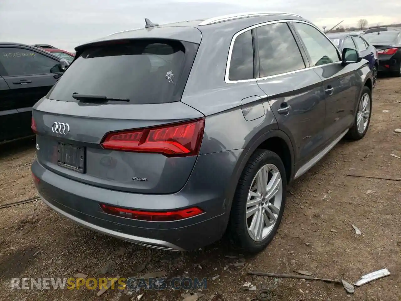 3 fotografías del automóvil dañado WA1CNAFY5L2001035 AUDI Q5 2020