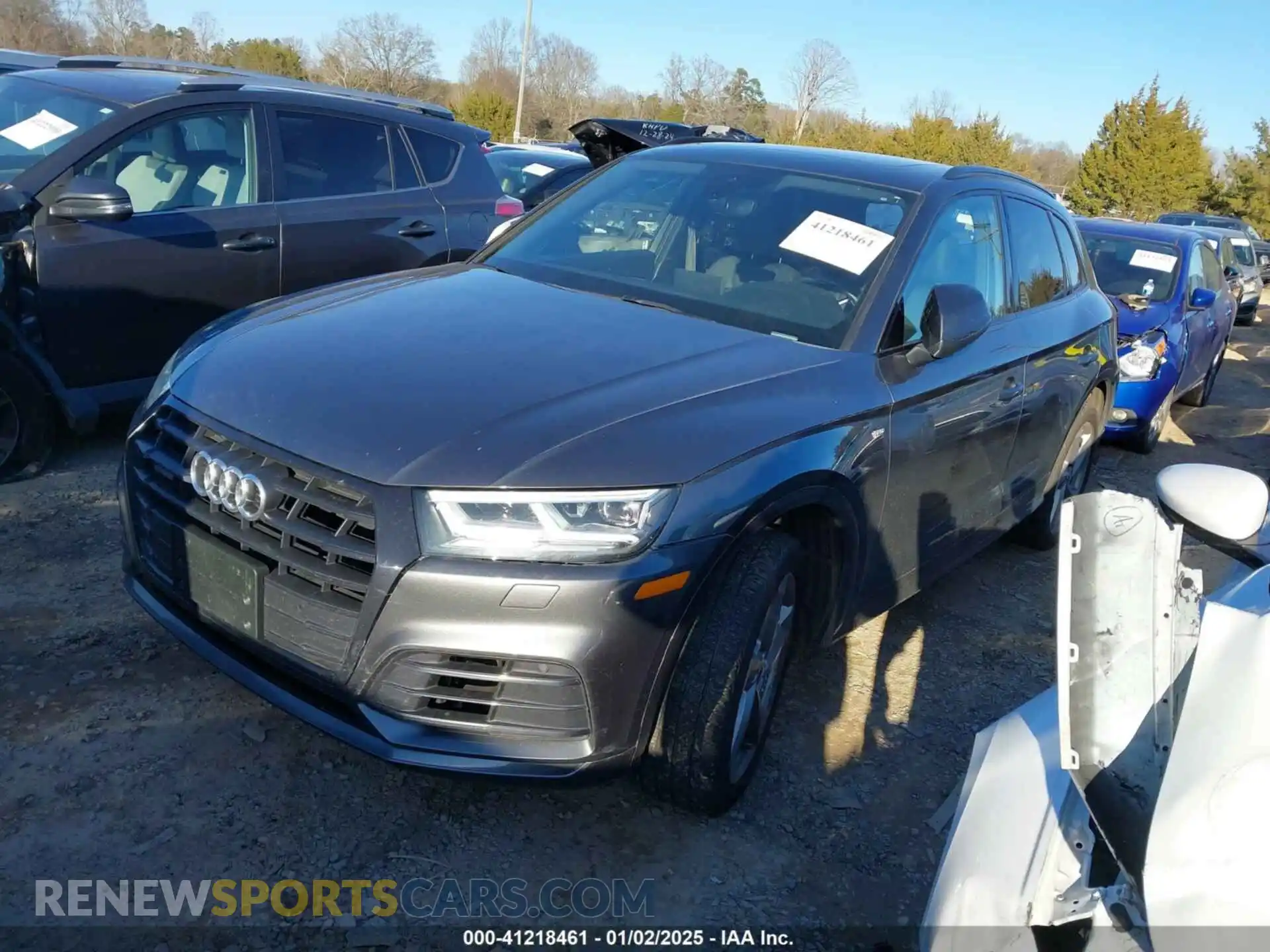 2 Photograph of a damaged car WA1ENAFY2L2081967 AUDI Q5 2020