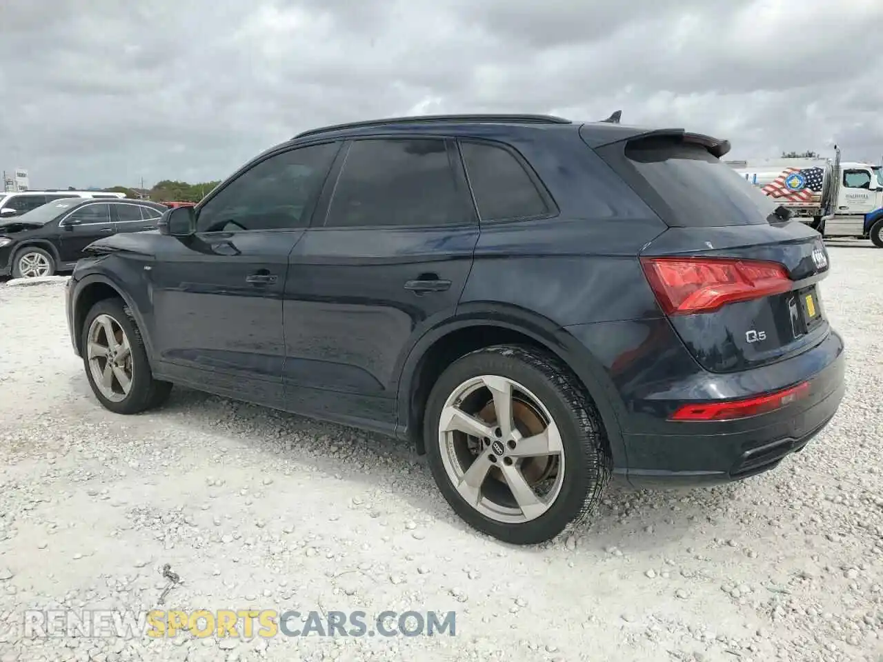 2 Фотография поврежденного автомобиля WA1ENAFY7L2105471 AUDI Q5 2020