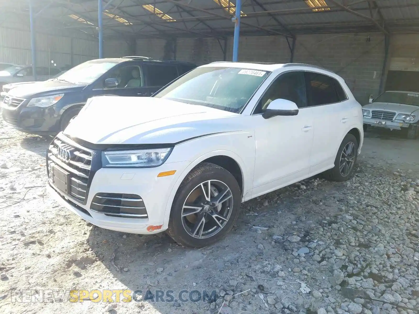 2 Photograph of a damaged car WA1G2AFY9L2050409 AUDI Q5 2020