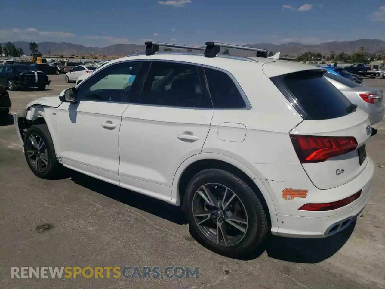 2 Photograph of a damaged car WA1G2AFYXL2049169 AUDI Q5 2020