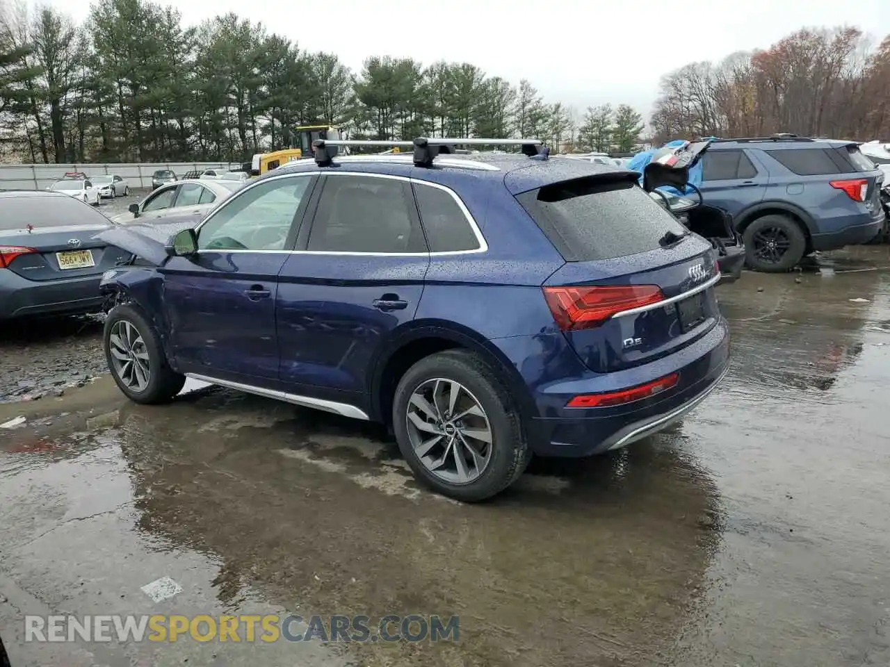 2 Photograph of a damaged car WA1AAAFY0M2010018 AUDI Q5 2021