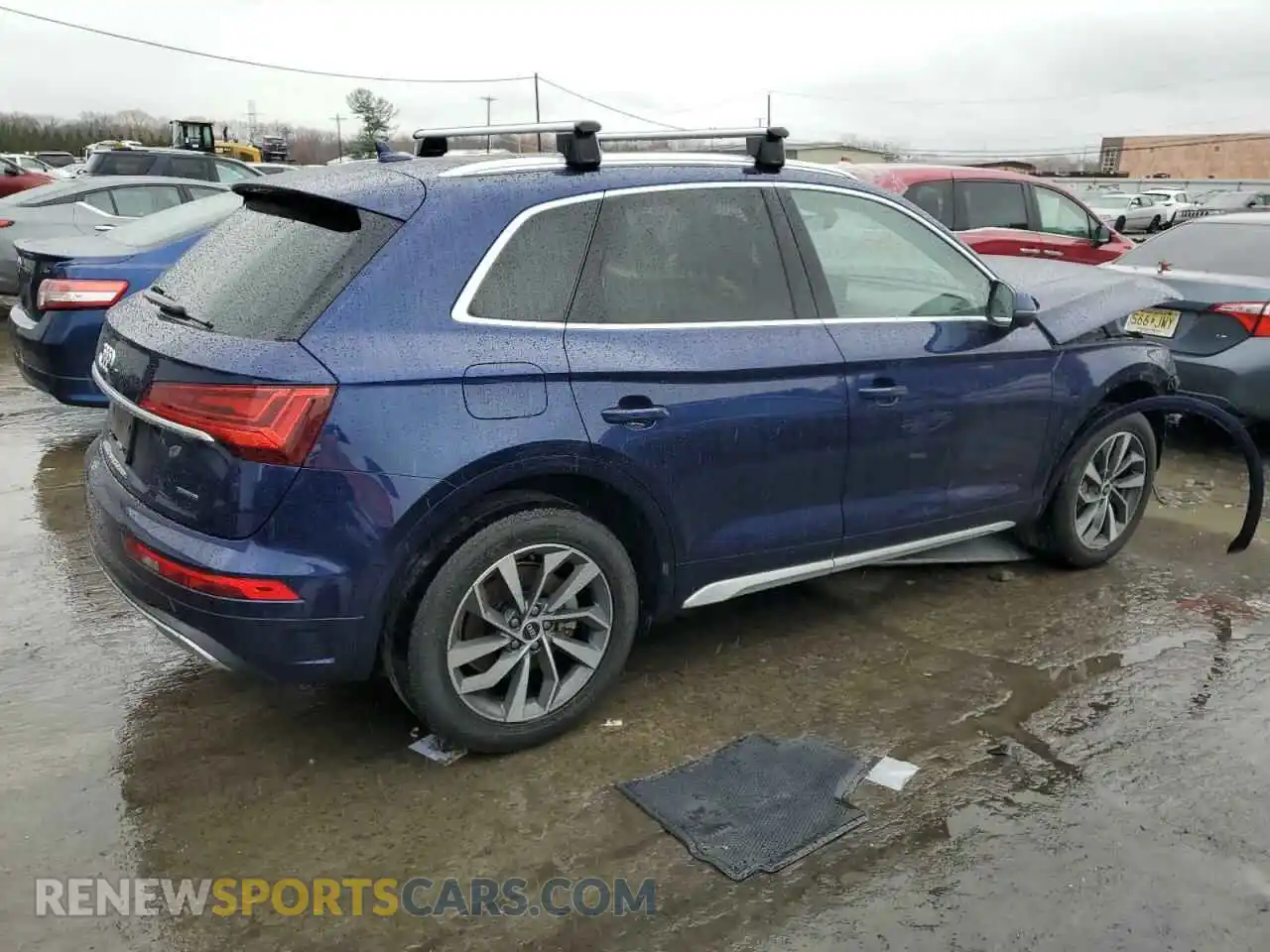 3 Photograph of a damaged car WA1AAAFY0M2010018 AUDI Q5 2021
