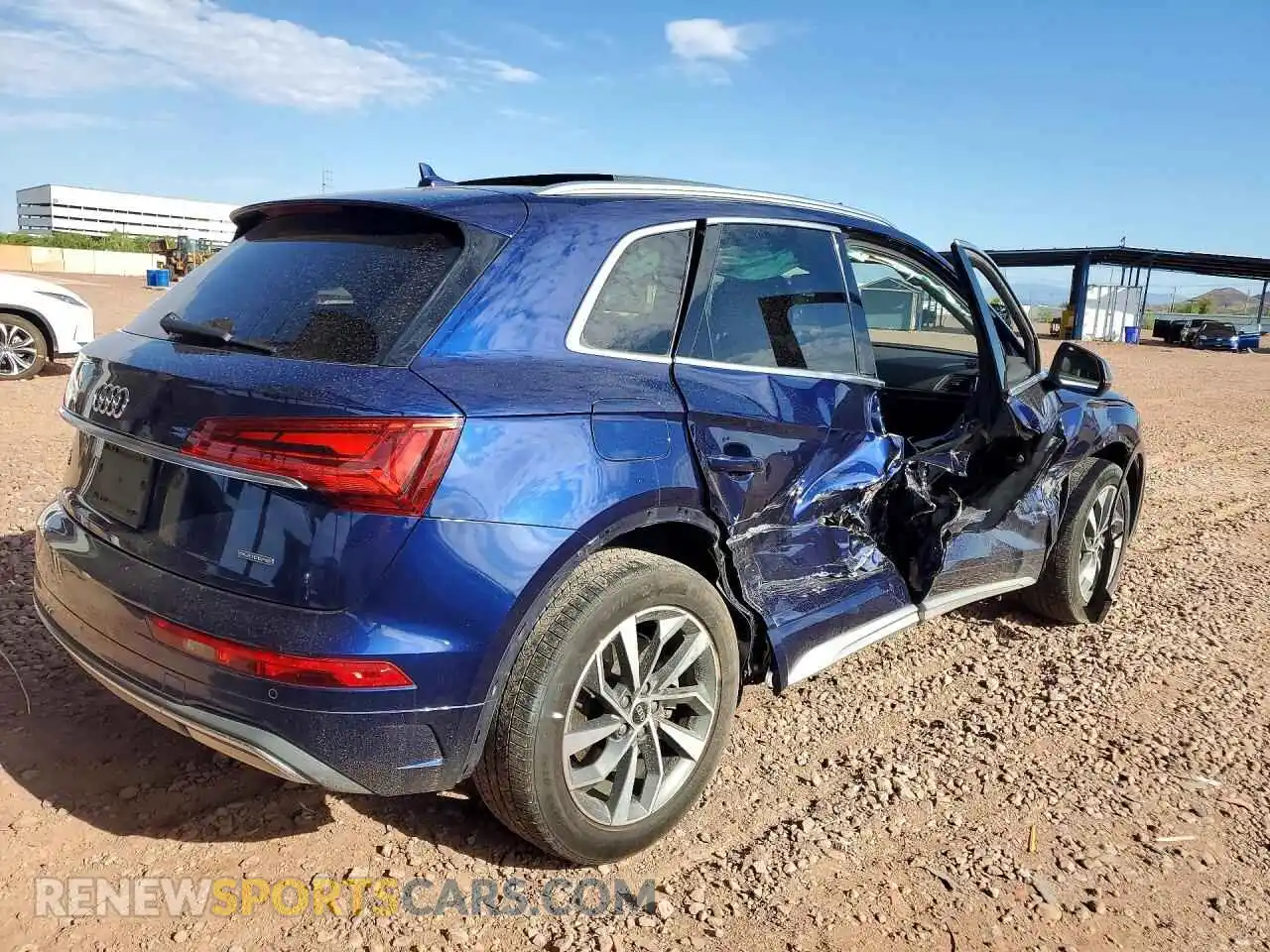 3 Photograph of a damaged car WA1AAAFY0M2032553 AUDI Q5 2021