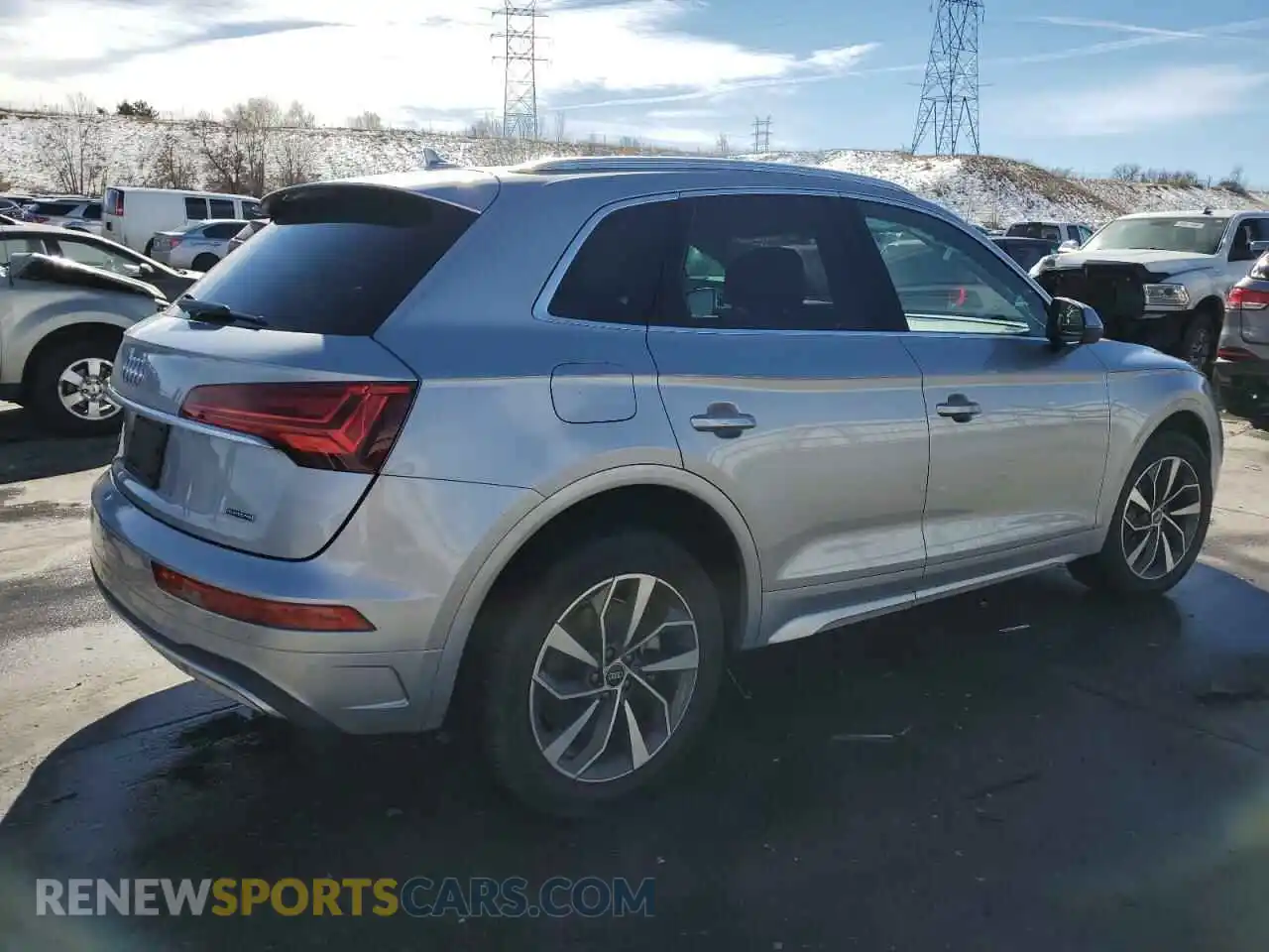 3 Photograph of a damaged car WA1AAAFY0M2043357 AUDI Q5 2021