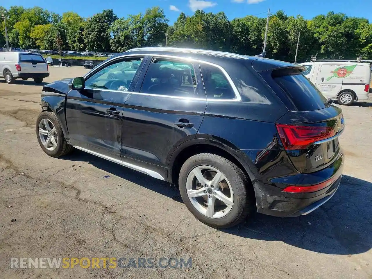 2 fotografías del automóvil dañado WA1AAAFY0M2054696 AUDI Q5 2021
