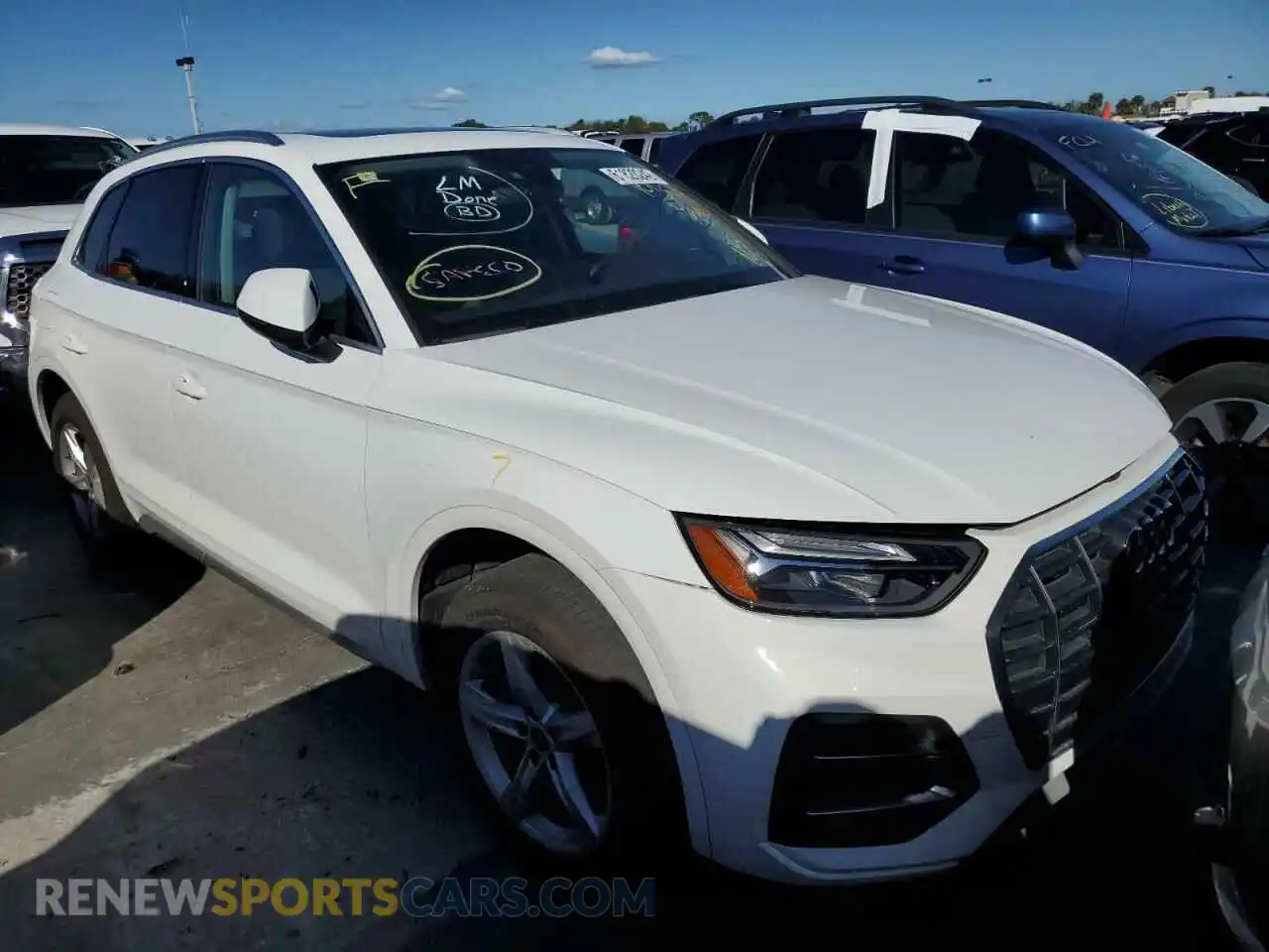 1 Photograph of a damaged car WA1AAAFY0M2062748 AUDI Q5 2021