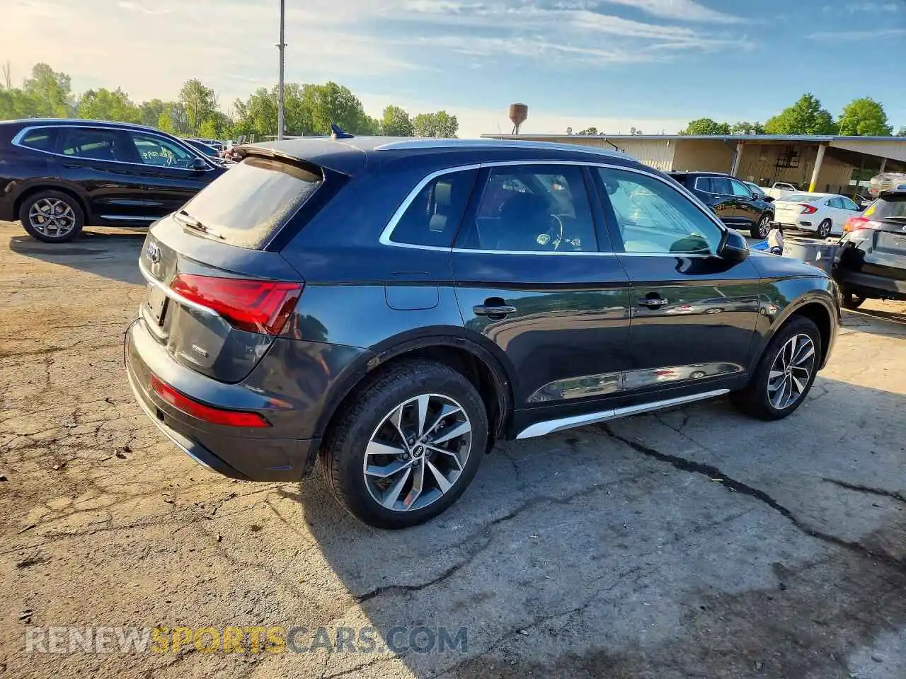 3 Фотография поврежденного автомобиля WA1AAAFY1M2002820 AUDI Q5 2021