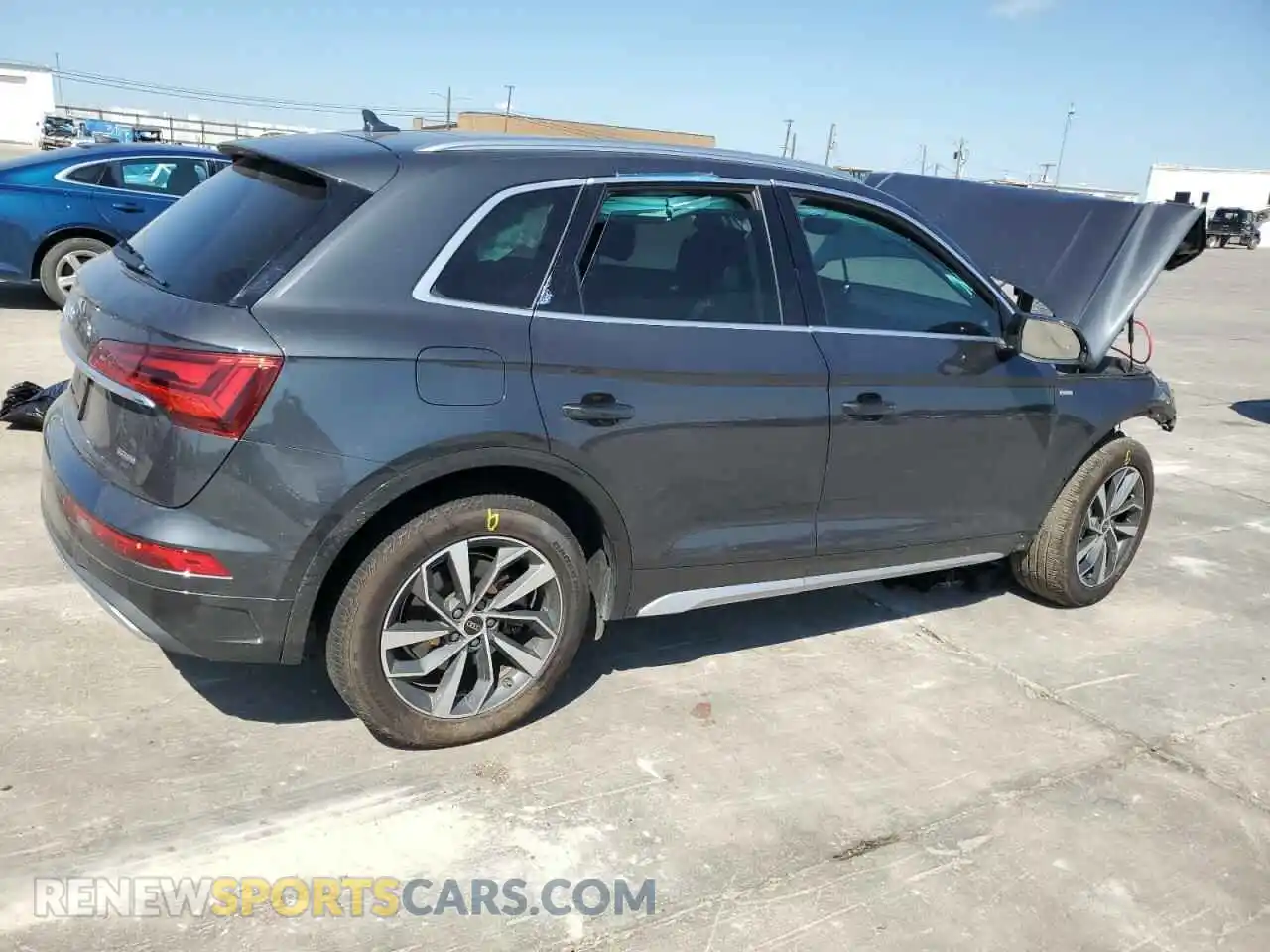 3 Photograph of a damaged car WA1AAAFY1M2014000 AUDI Q5 2021