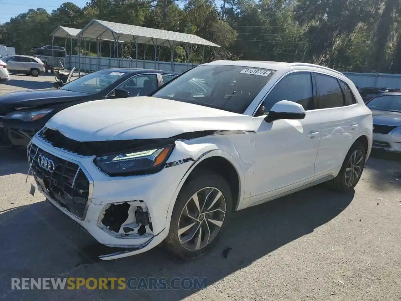 1 Photograph of a damaged car WA1AAAFY1M2068980 AUDI Q5 2021