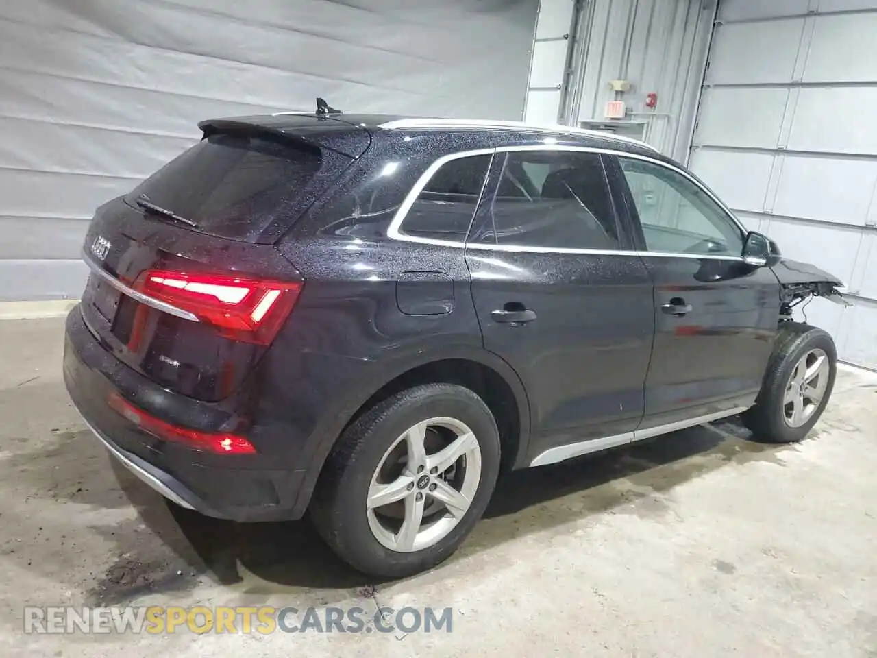 3 Photograph of a damaged car WA1AAAFY3M2007534 AUDI Q5 2021