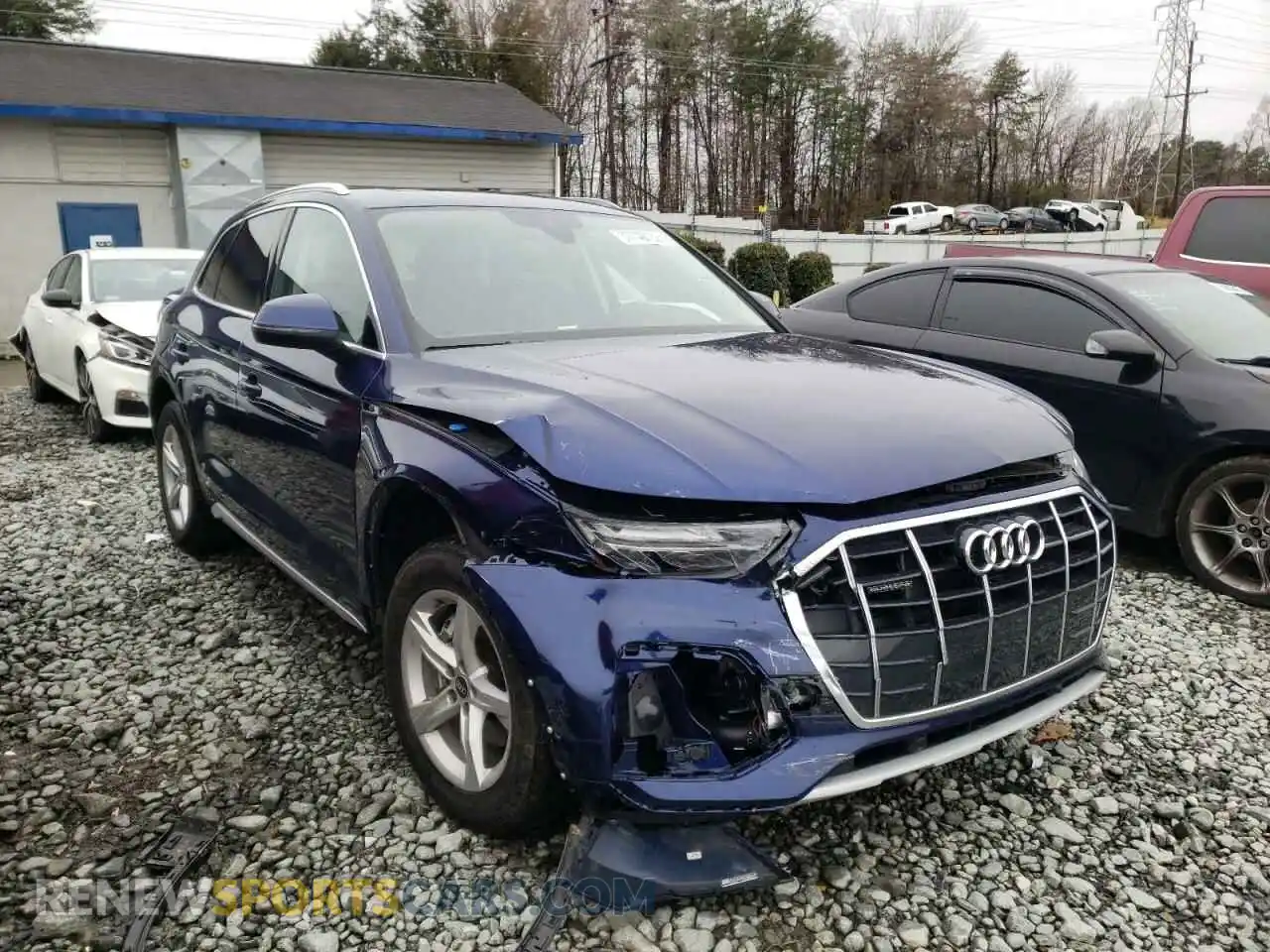 1 Photograph of a damaged car WA1AAAFY4M2086972 AUDI Q5 2021