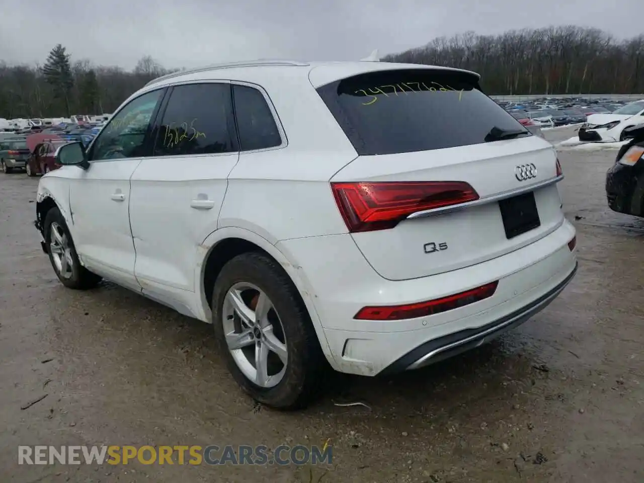 3 Photograph of a damaged car WA1AAAFY4M2107822 AUDI Q5 2021