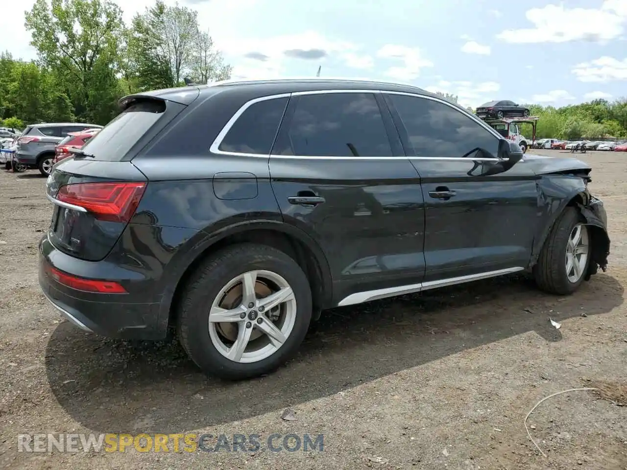 3 Photograph of a damaged car WA1AAAFY4M2113605 AUDI Q5 2021
