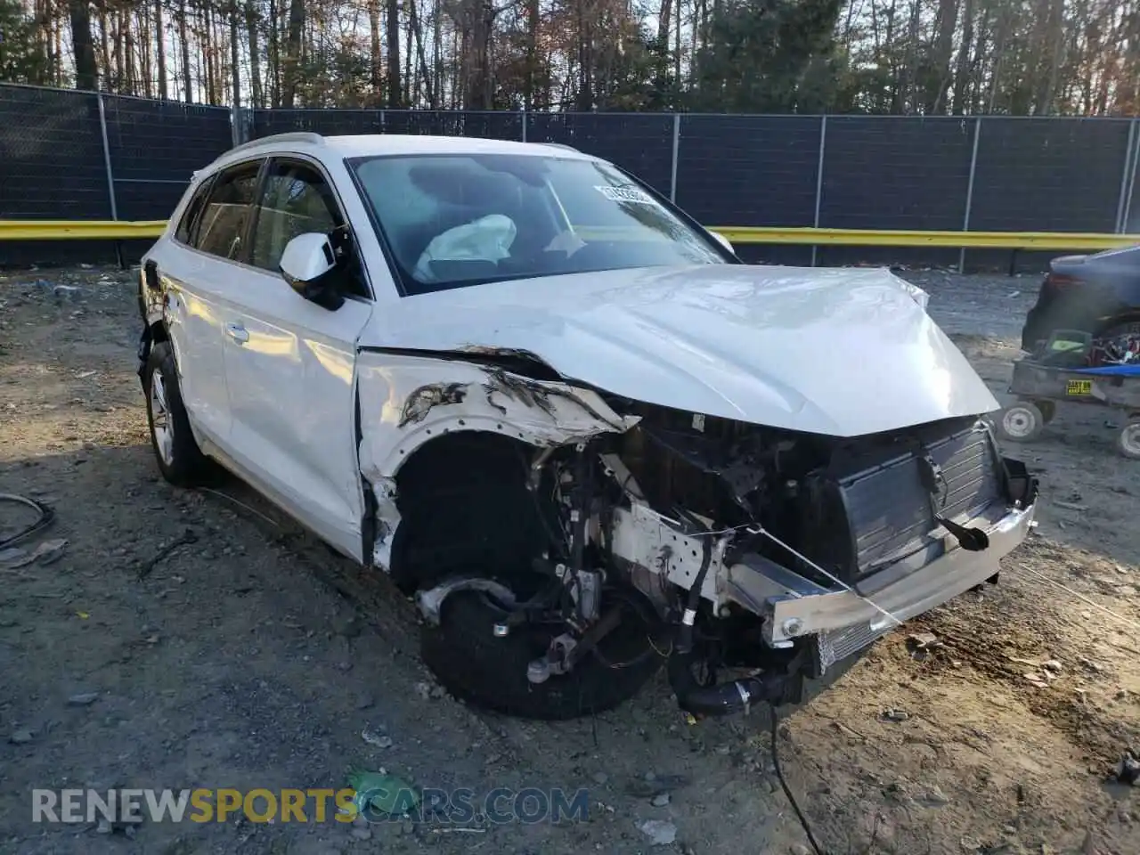 1 Photograph of a damaged car WA1AAAFY5M2099536 AUDI Q5 2021