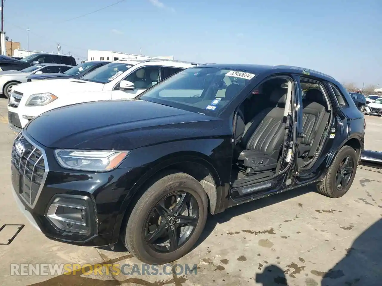 1 Photograph of a damaged car WA1AAAFY5M2118134 AUDI Q5 2021