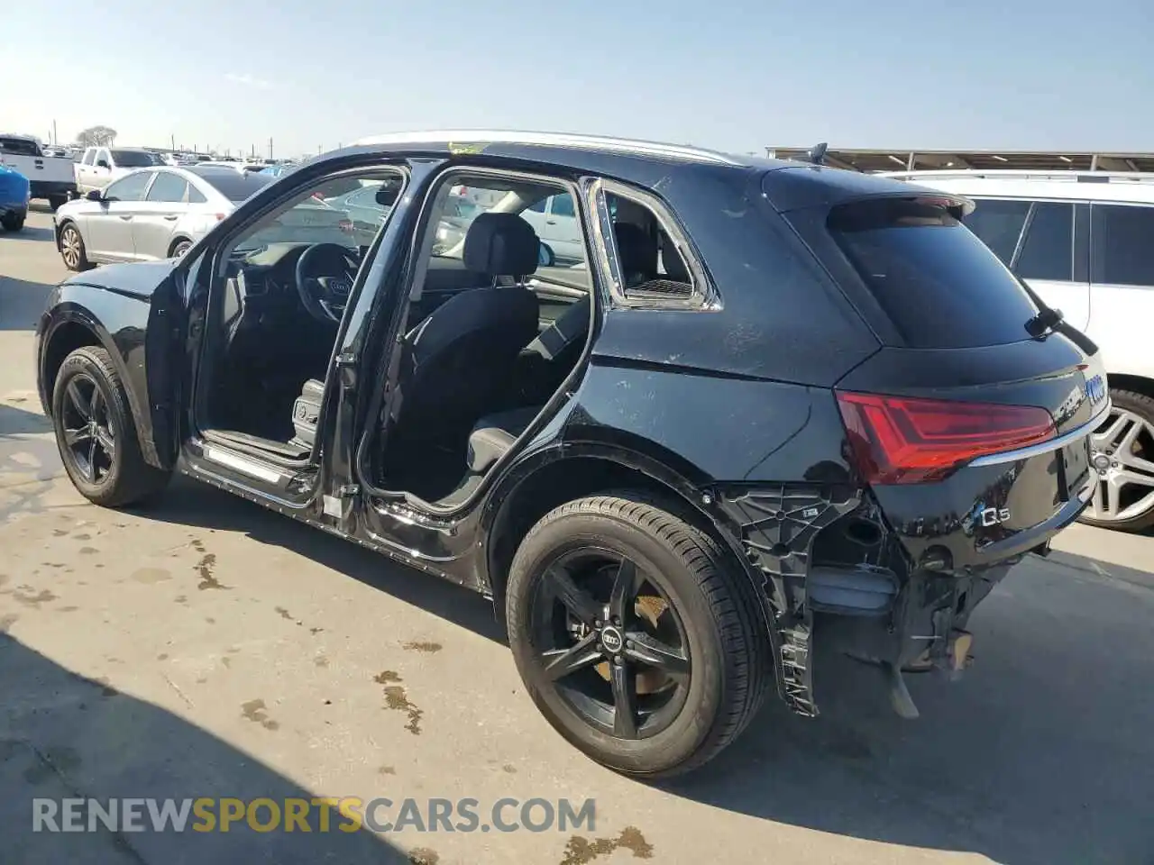 2 Photograph of a damaged car WA1AAAFY5M2118134 AUDI Q5 2021