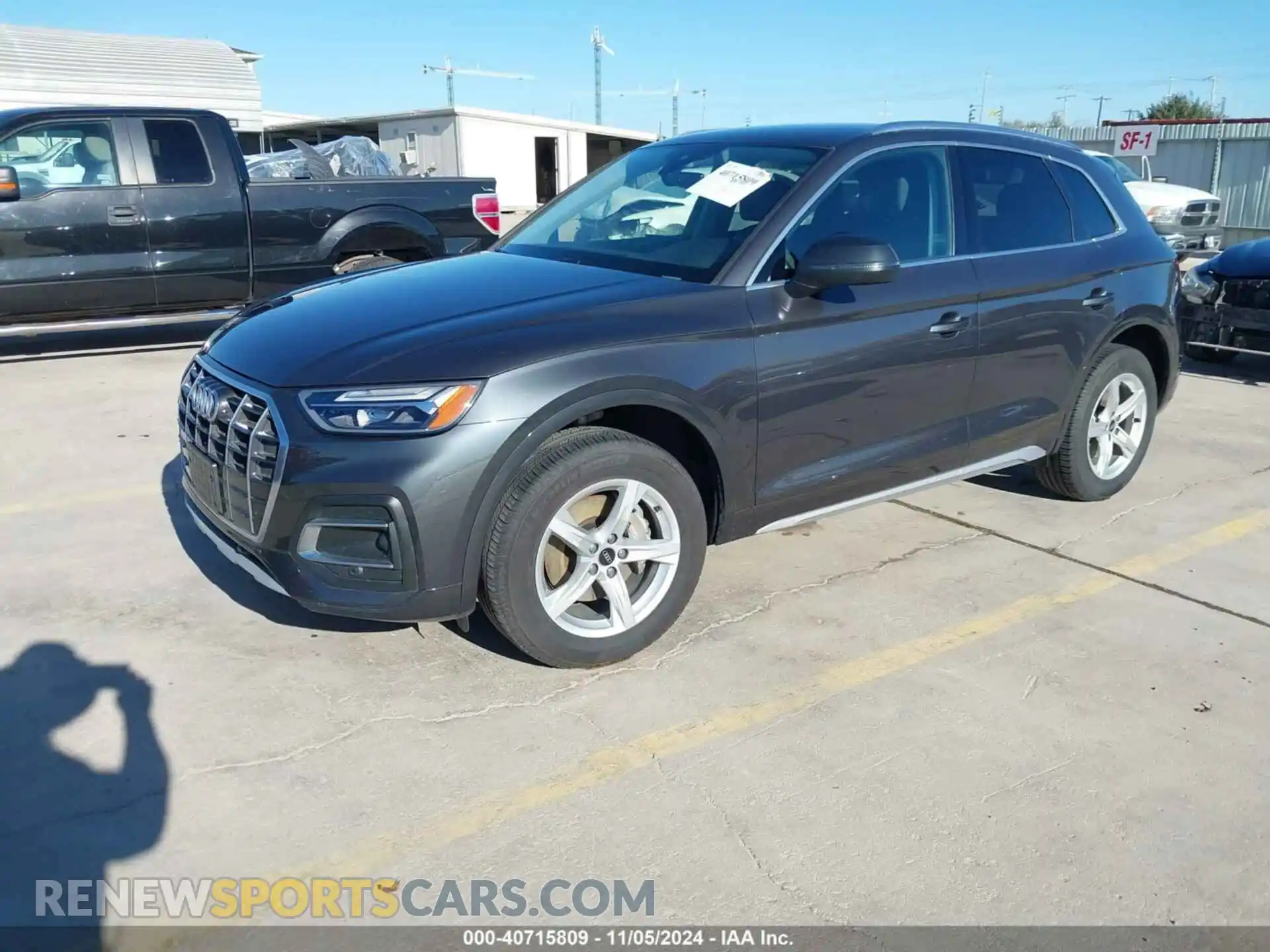 2 Photograph of a damaged car WA1AAAFY6M2005373 AUDI Q5 2021