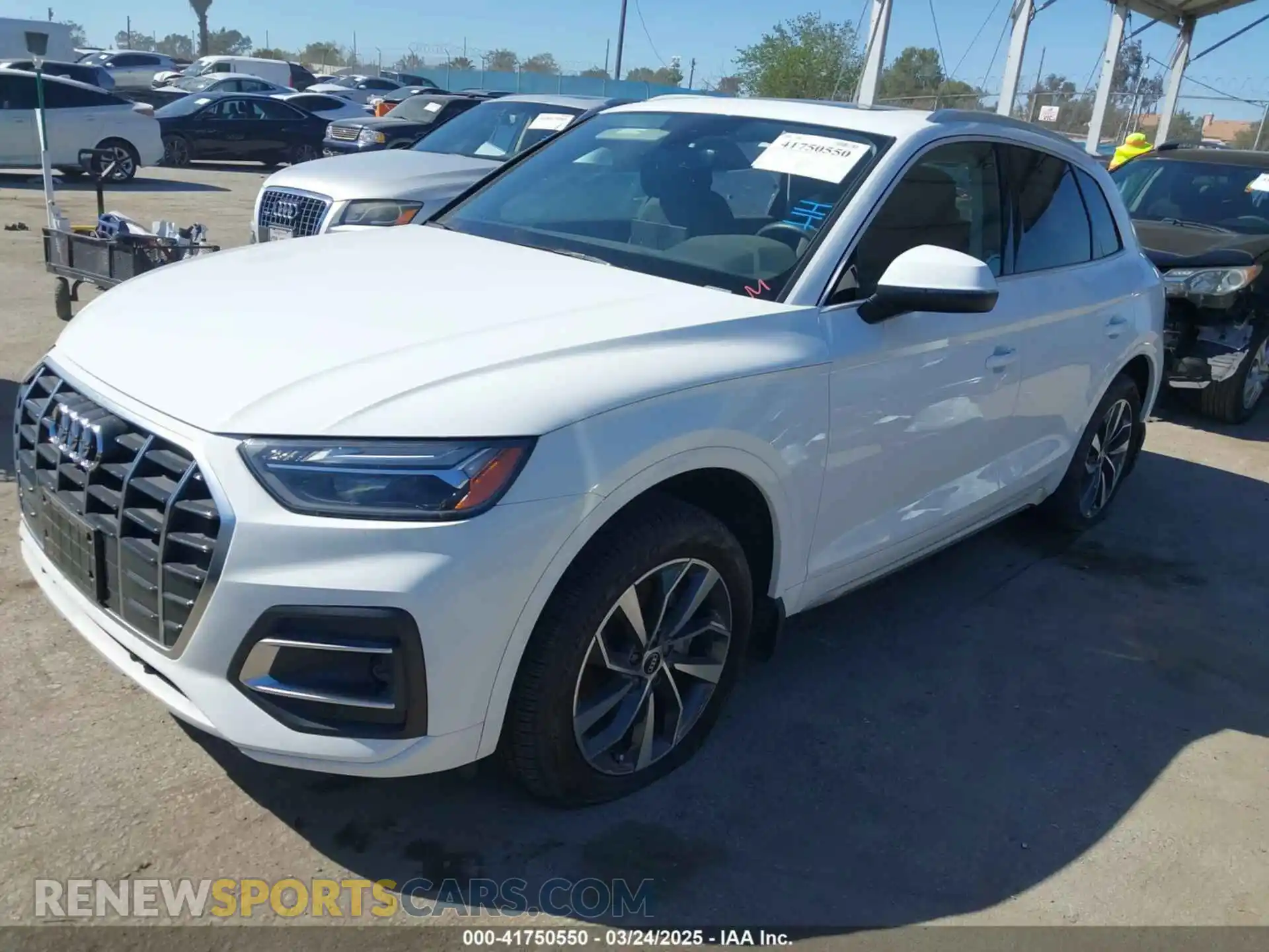 2 Photograph of a damaged car WA1AAAFY6M2045811 AUDI Q5 2021