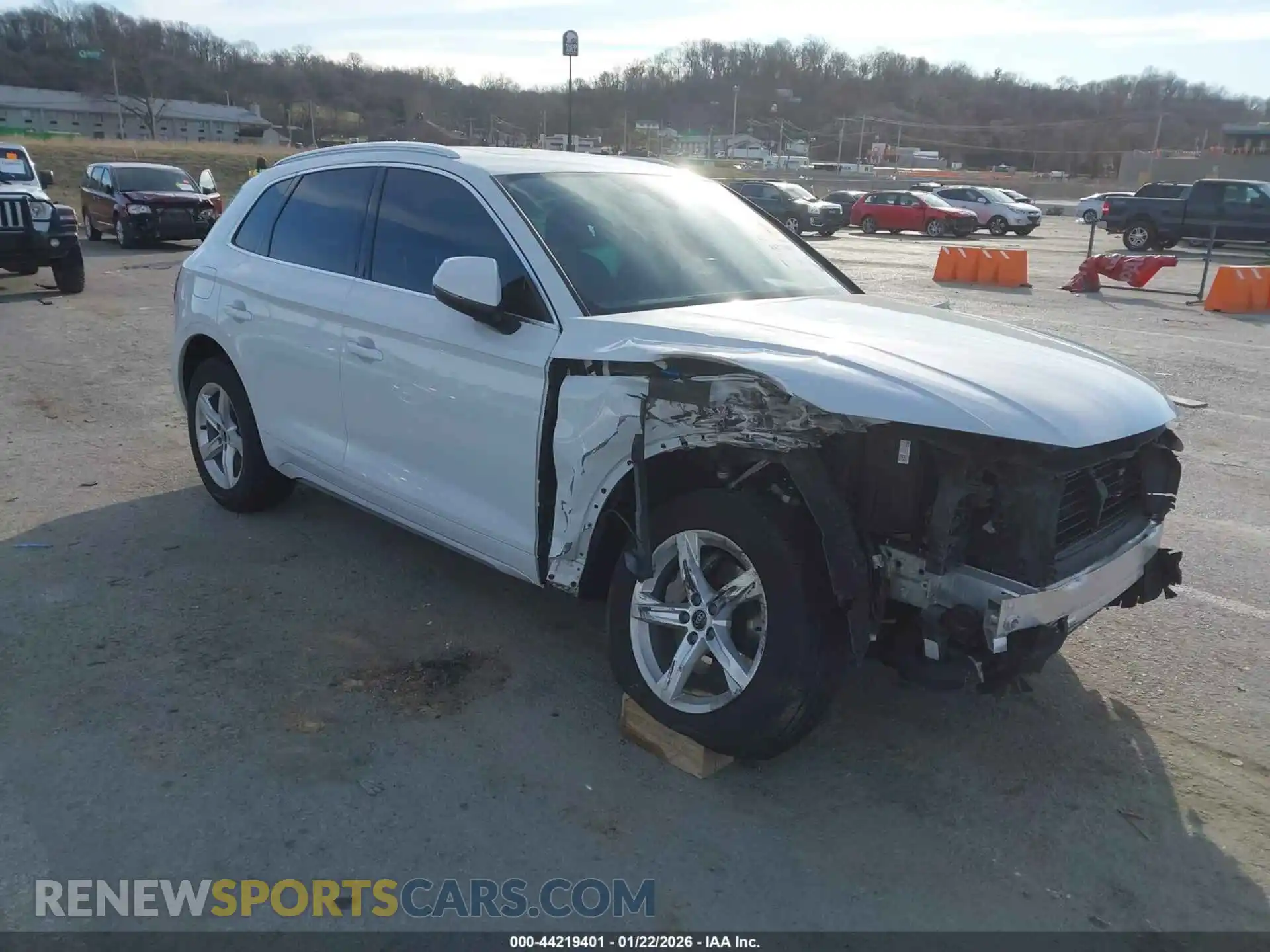 1 Photograph of a damaged car WA1AAAFY7M2052119 AUDI Q5 2021