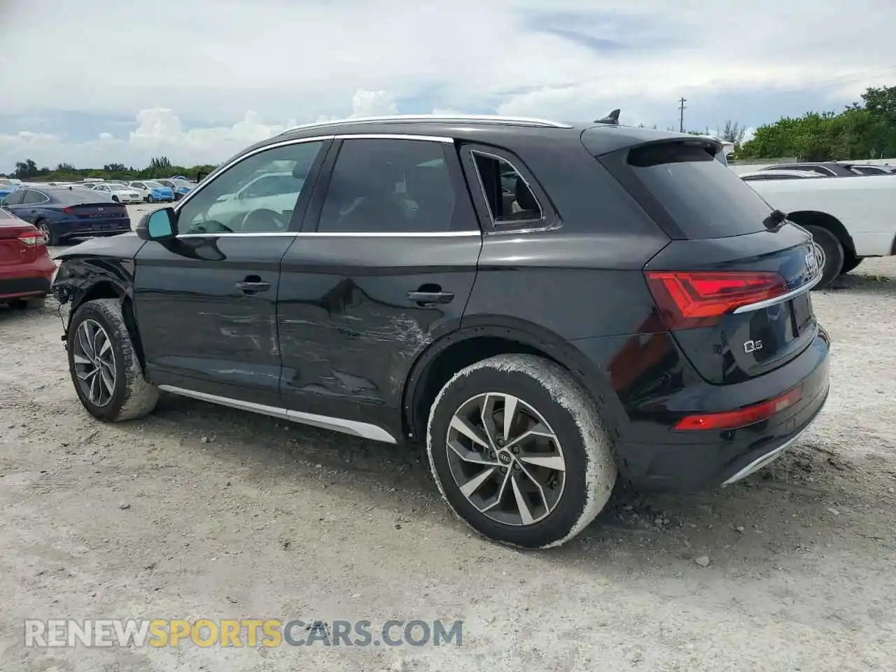 2 Photograph of a damaged car WA1AAAFY7M2137266 AUDI Q5 2021