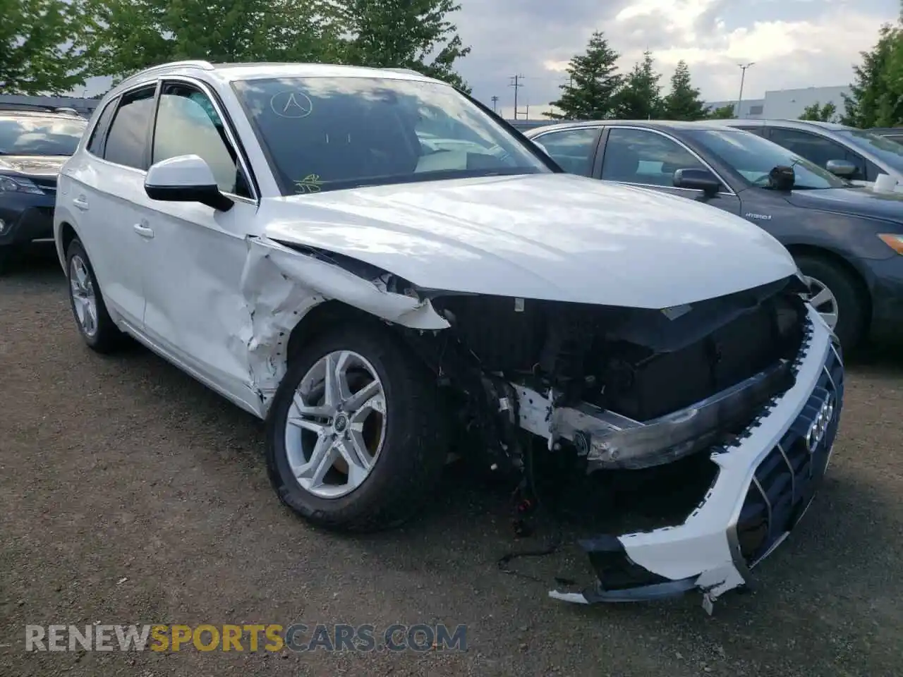 1 Photograph of a damaged car WA1AAAFY8M2067454 AUDI Q5 2021