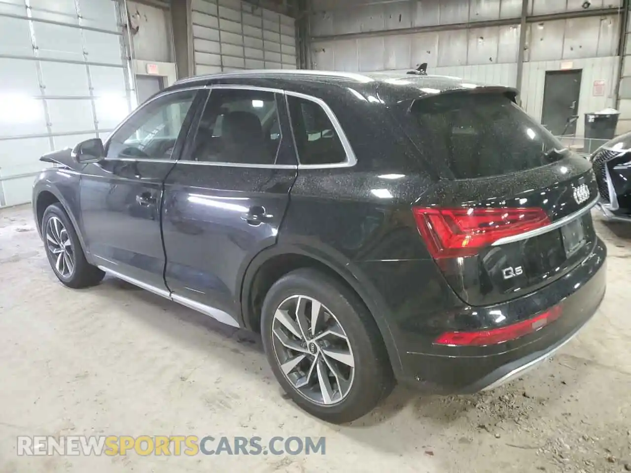 2 Photograph of a damaged car WA1AAAFY8M2075490 AUDI Q5 2021