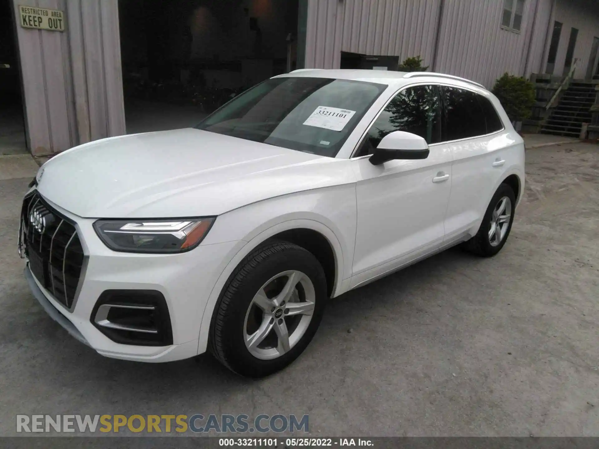 2 Photograph of a damaged car WA1AAAFY9M2002483 AUDI Q5 2021