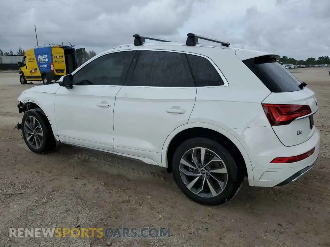 2 Photograph of a damaged car WA1AAAFY9M2032647 AUDI Q5 2021